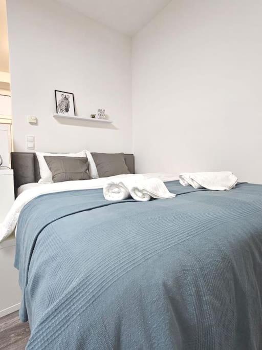 Affordable Suite In Vienna'S Hotpoint Bagian luar foto